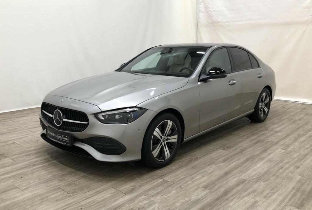 Mercedes-Benz C 220 4MATIC AVANTGARDE C 220 d Sedan