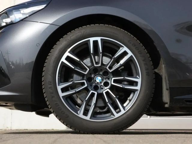 BMW 520 520d M-Sport xDrive