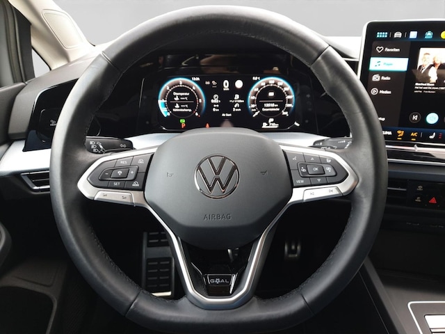 Volkswagen Golf 2.0 TDI DSG Variant