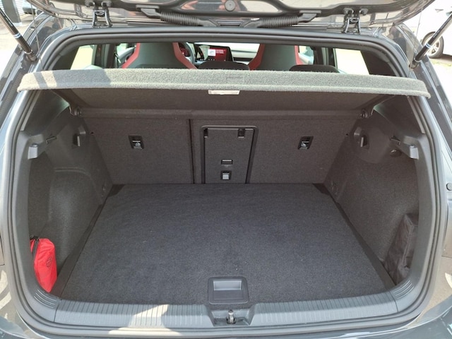 Volkswagen Golf 2.0 TSI GTI