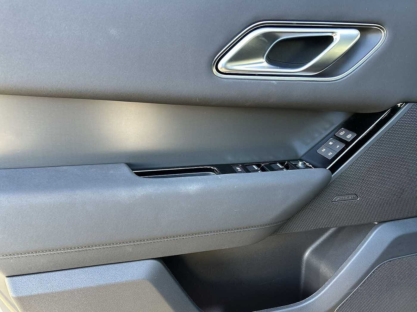 Land Rover Range Rover Velar Dynamic SE