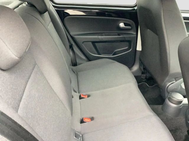 Volkswagen e-up! Move Move up!