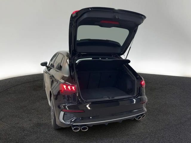 Audi S3 Quattro S-Tronic Sedan