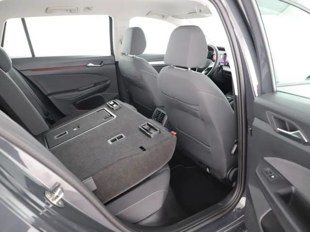 Volkswagen Golf DSG Life Variant