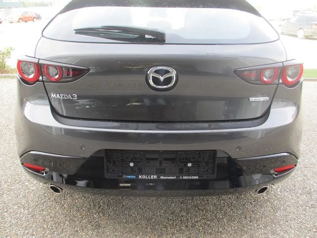 Mazda 3 Exclusive-line