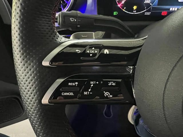 Mercedes-Benz A 180 AMG Line