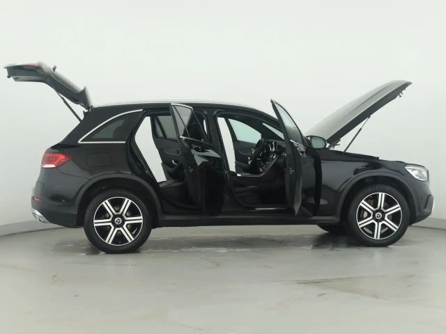 Mercedes-Benz GLC 300 4MATIC GLC 300 e