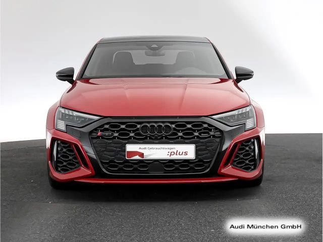 Audi RS3 S-Tronic Sedan