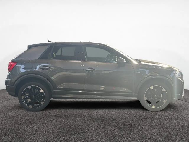 Audi Q2 S-Line S-Tronic