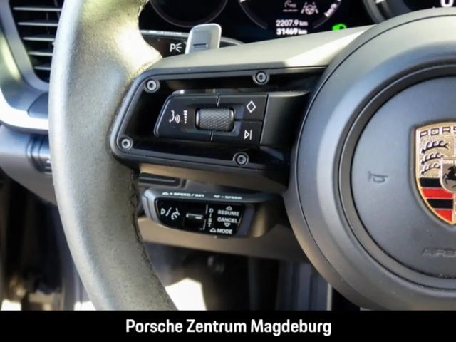 Porsche 992 4 Carrera Coupé GTS