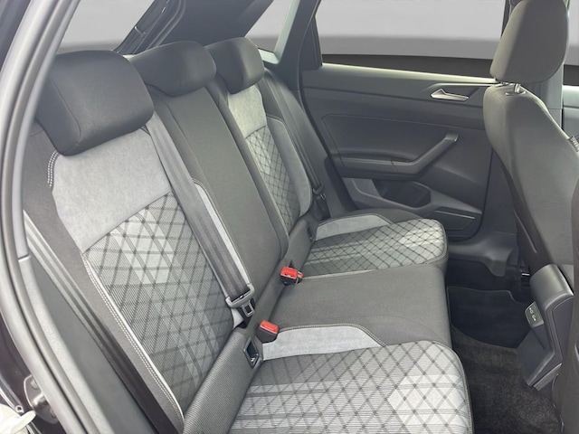 Volkswagen Polo 1.0 TSI DSG R-Line