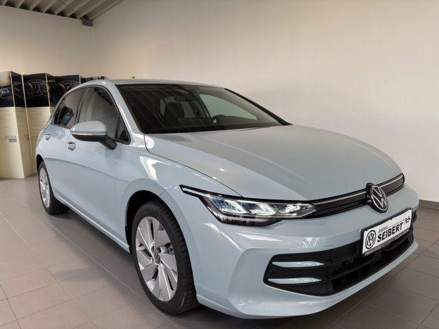 Volkswagen Golf 1.5 eTSI DSG Golf VIII Life