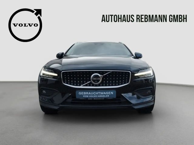 Volvo V60 Cross Country AWD Ultimate