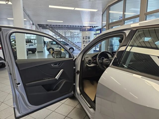 Audi Q2 30, Kamera,LED,Sitzheizung,PDC