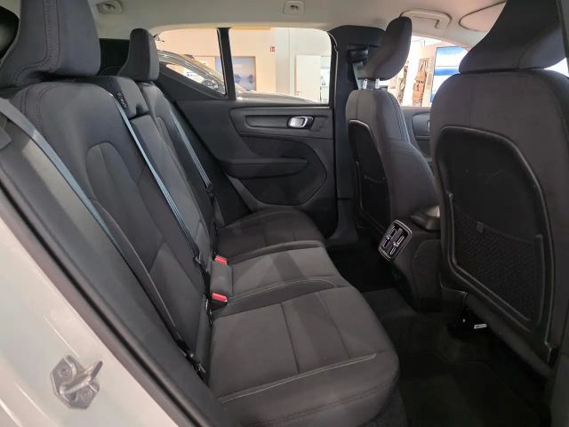 Volvo XC40 Momentum T3