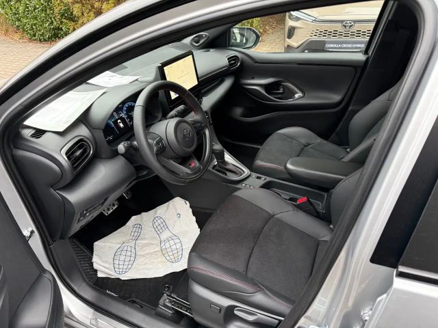 Toyota Yaris GR Hybride VVT-i