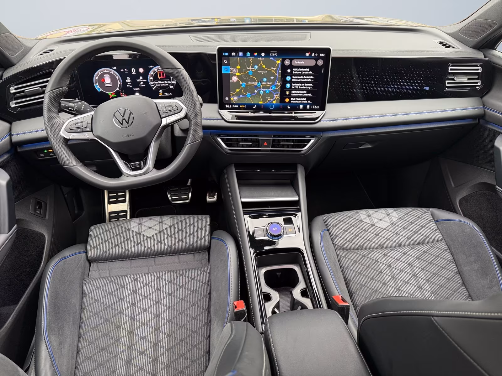 Volkswagen Tiguan 1.5 eTSI DSG R-Line