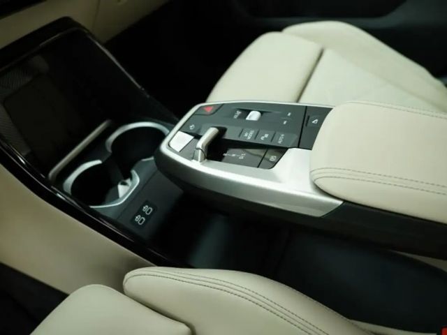 BMW X1 xDrive23d xLine PGSD.AHK.SPORTSITZE.HUD.NAVI