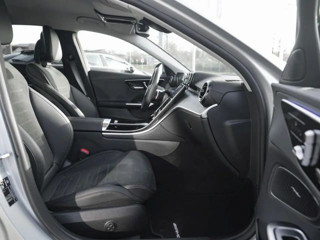 Mercedes-Benz C 220 AMG Line C 220 d Sedan