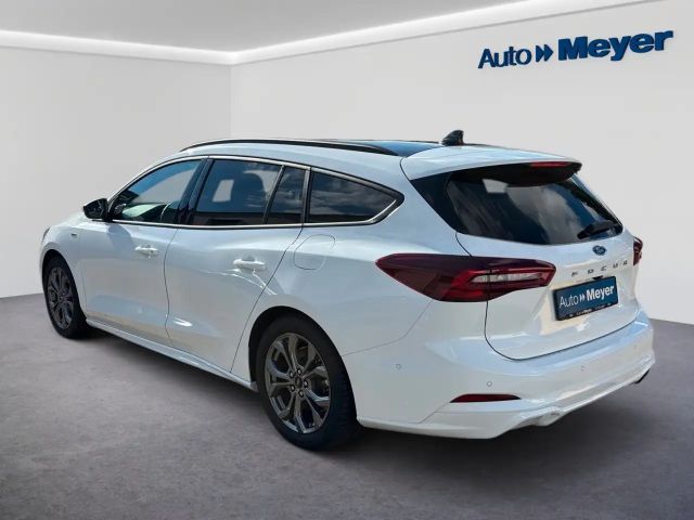Ford Focus ST Line Wagon