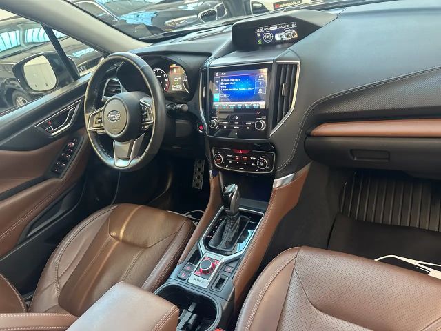 Subaru Forester AWD Premium e-Boxer e-Boxer