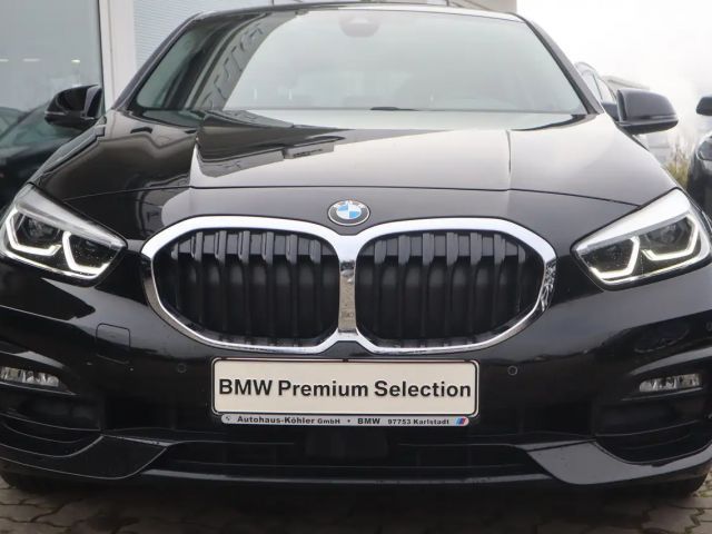 BMW 118 118d Sedan Sport Line