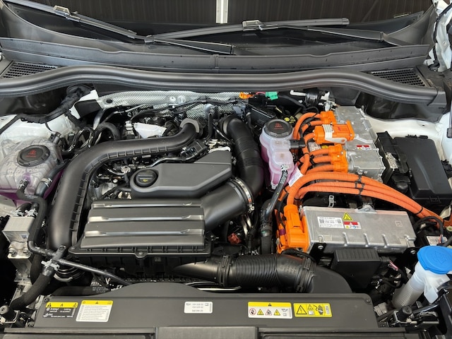 Volkswagen Tayron R-Line eHybrid