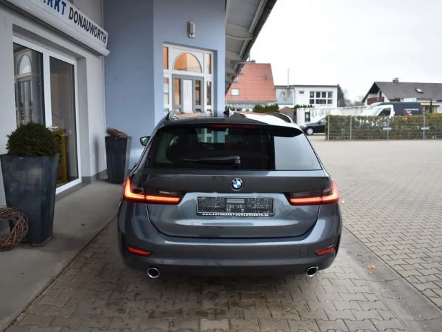 BMW 320 320d Advantage pakket Touring