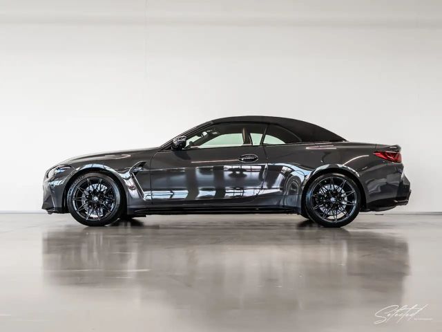 BMW M4 Cabrio Competition xDrive
