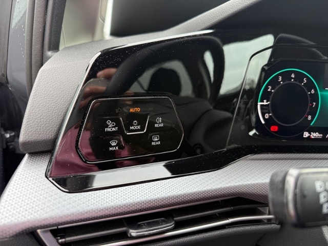 Volkswagen Golf 1.5 TSI Golf VIII