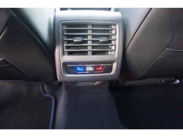 Volkswagen Golf 2.0 TSI 4Motion Golf VIII