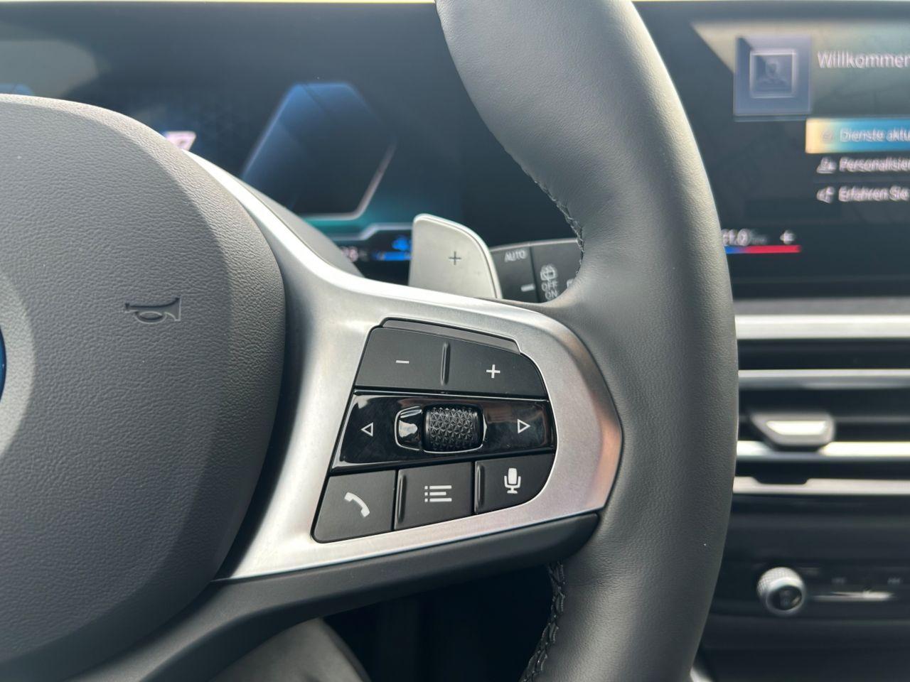 BMW 330 330e Touring