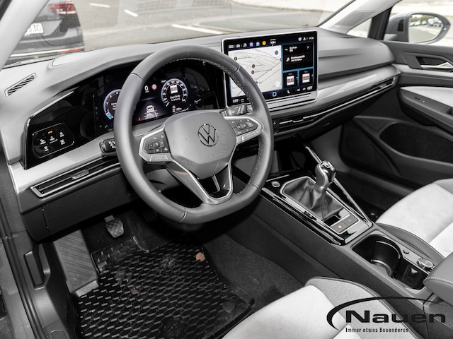 Volkswagen Golf Style