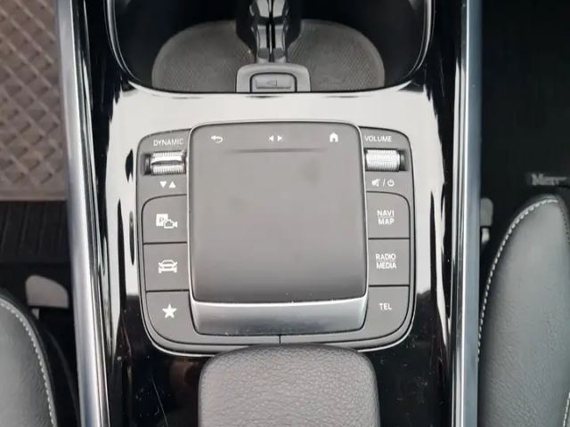 Mercedes-Benz B 200 B 200 d Business Line