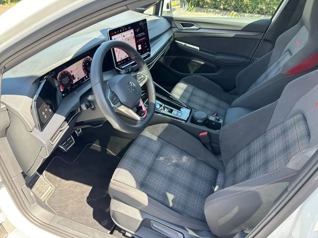 Volkswagen Golf 2.0 TSI DSG GTI