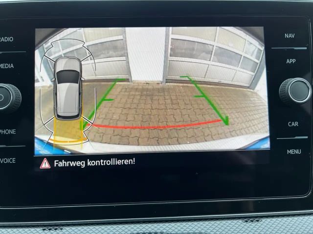 Volkswagen T-Cross R-Line Style