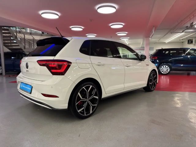 Volkswagen Polo 2.0 TSI DSG GTI