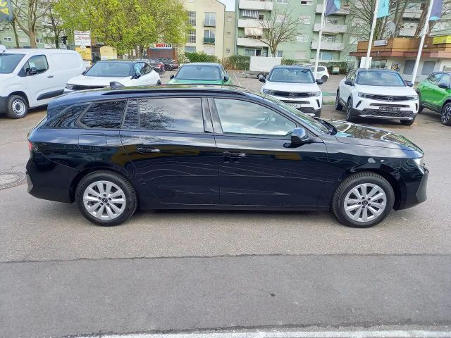 Opel Astra 1.2 Turbo Edition Sports Tourer