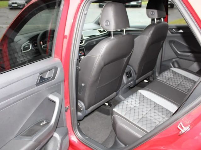 Volkswagen T-Roc 1.5 TSI DSG Plus R-Line