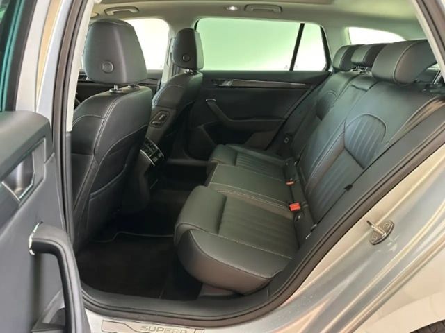 Skoda Superb 2.0 TDI Combi
