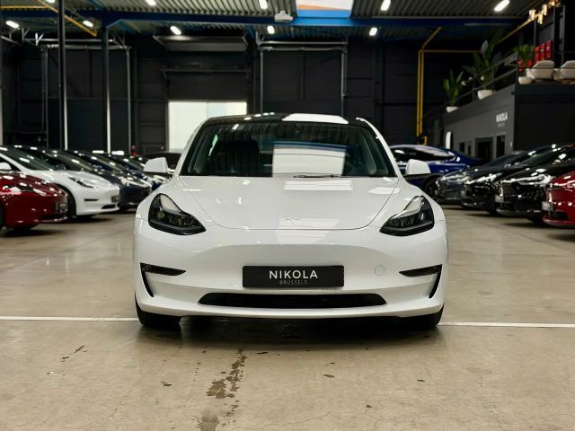 Tesla Model 3 AWD Long Range