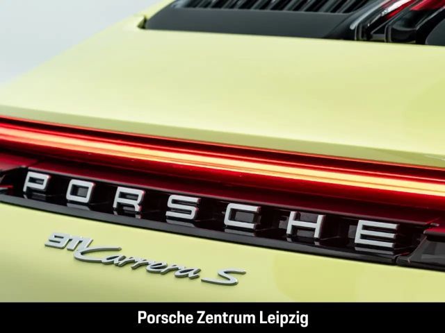 Porsche 992 Cabrio Carrera S