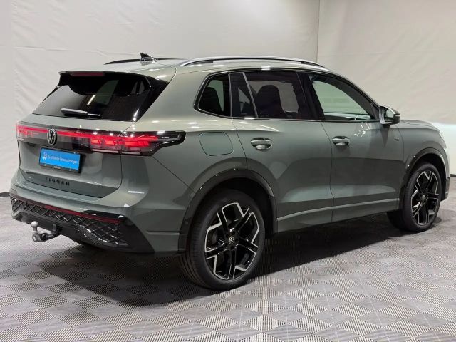 Volkswagen Tiguan 2.0 TDI DSG R-Line Style