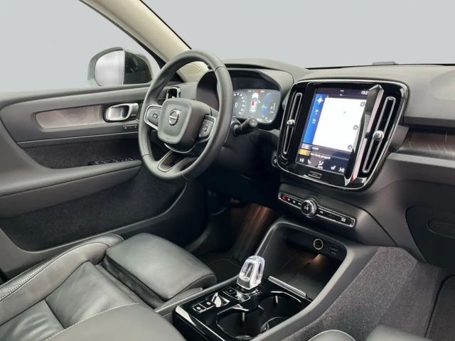 Volvo XC40 Dark Plus Recharge T5