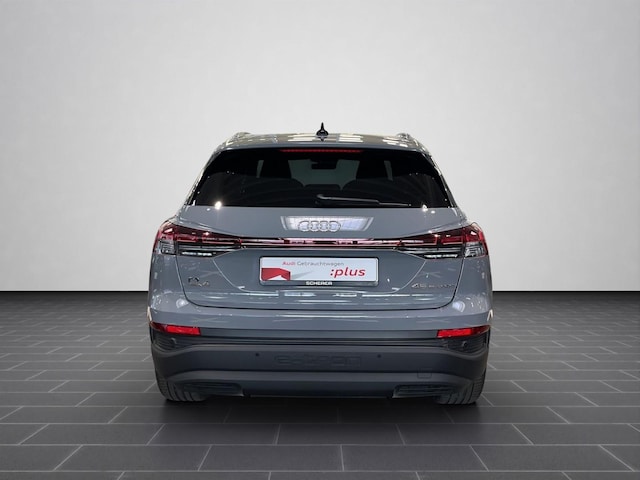 Audi Q4 e-tron SUV 45 e-tron Audi Q4 e-tron