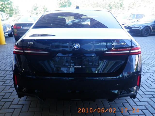 BMW i5 Sedan eDrive40