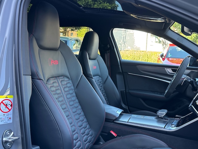 Audi RS6 Avant Quattro