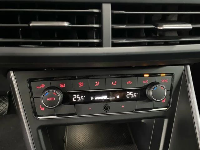 Volkswagen Polo 1.0 TSI DSG Highline