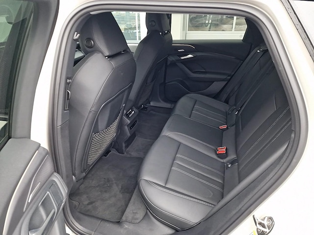 Audi A6 e-tron Avant