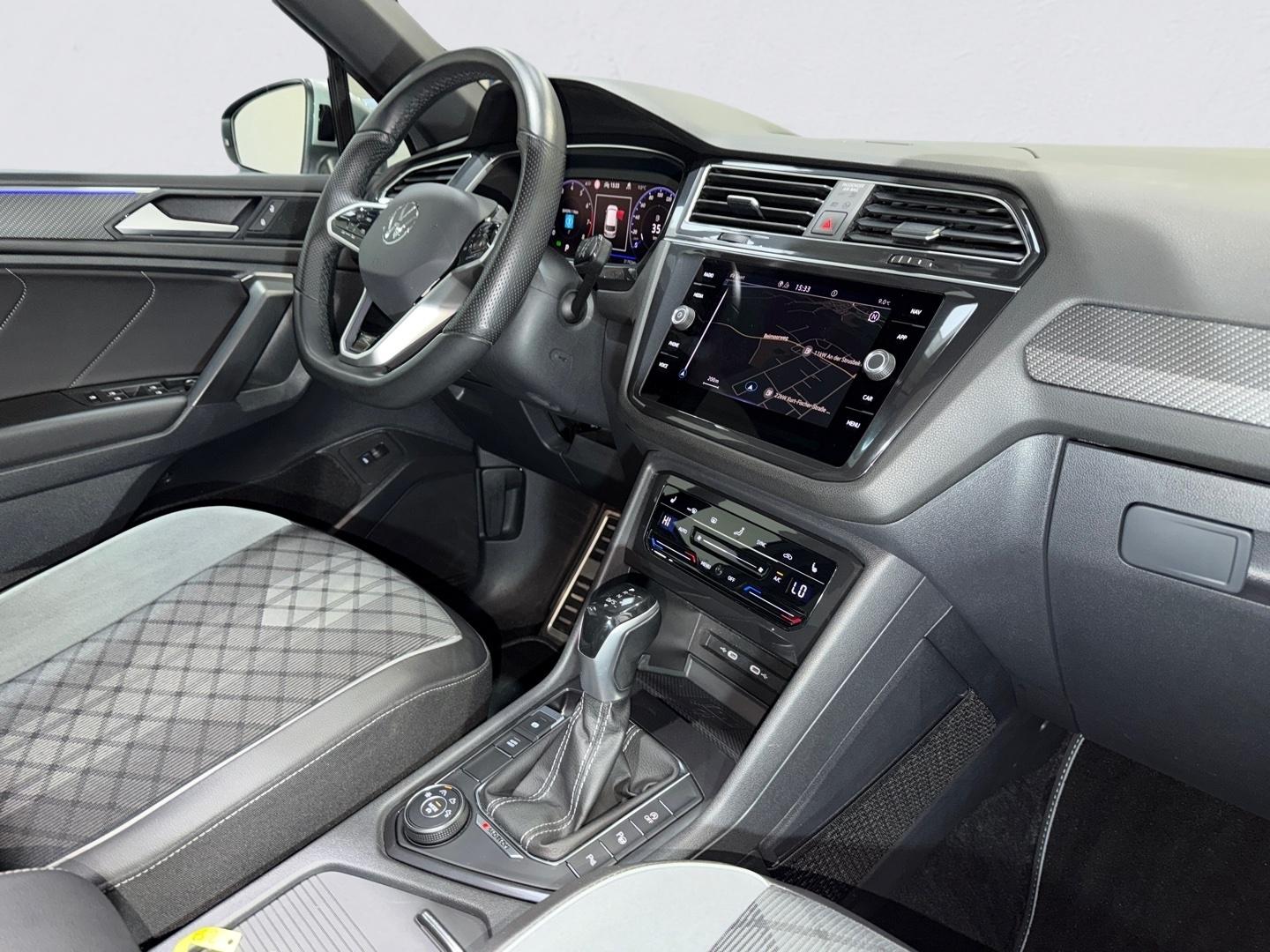 Volkswagen Tiguan Allspace DSG R-Line